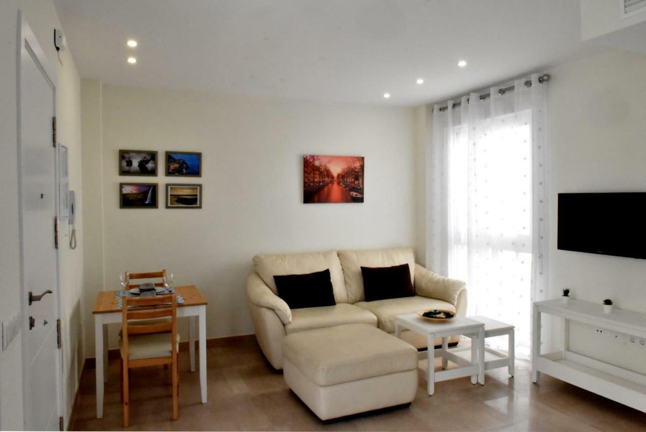 Apartmán El Atico De Claudia Centro Torre Del Mar Exteriér fotografie